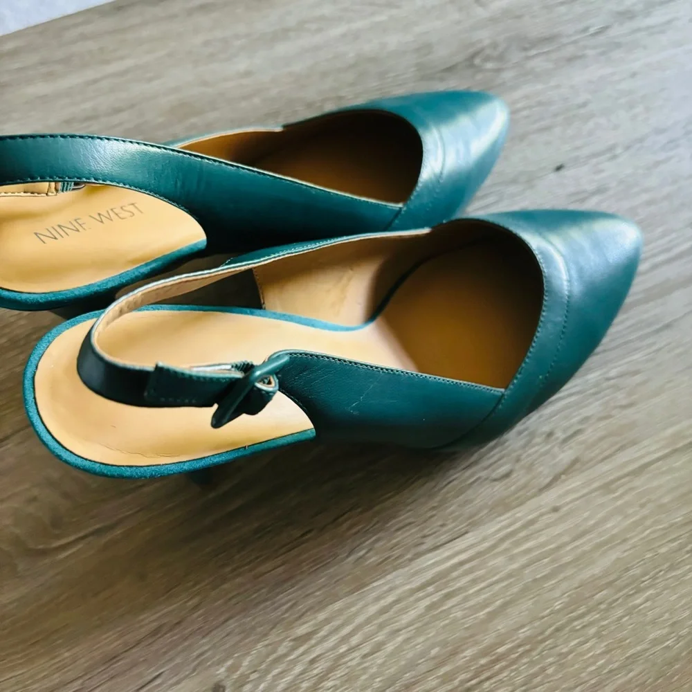 Nine West Prunellao Slingback Pointed Toe Pump NWT Size 10M - Picture 4 of 7